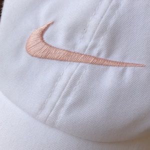 Nike Women’s White / Rose Gold Pink Copper Dad Hat